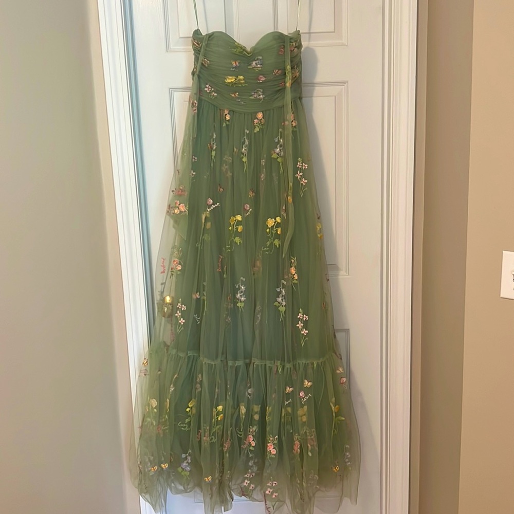 Green long prom dress with embroidery from Zapaka. Size 2. Never worn